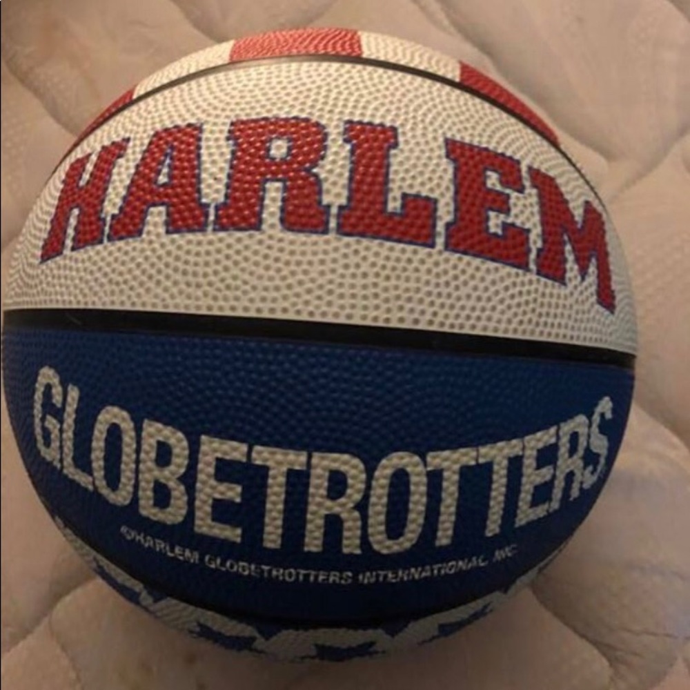 Signed Harlem Globetrotters